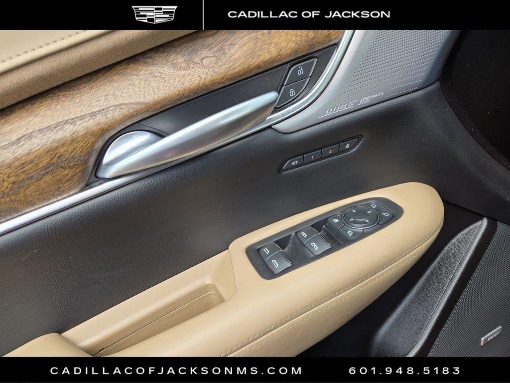 Certified 2023 Cadillac XT5 Premium Luxury w/ Platinum Package AWD/4WD image 14
