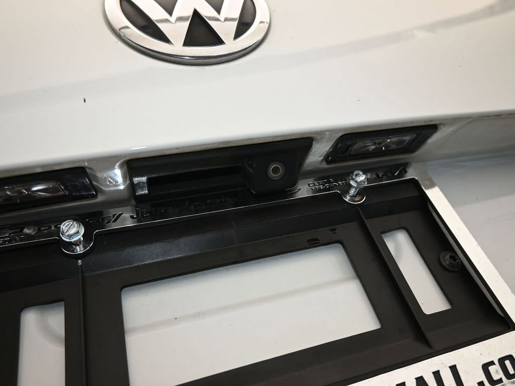 Used 2019 Volkswagen Tiguan SEL image 39