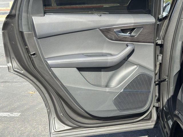 Used 2023 Audi Q7 2.0T Premium Plus w/ Premium Plus Package image 25