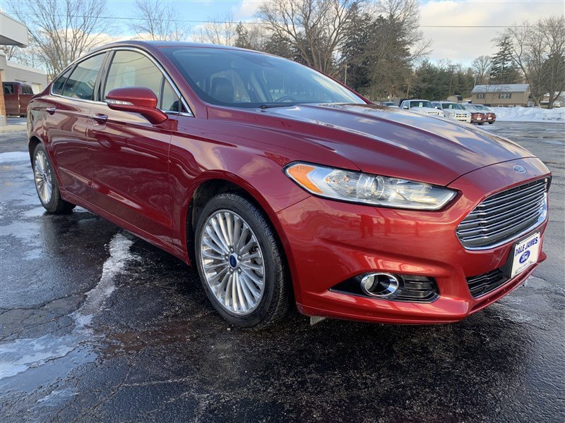 Used 2016 Ford Fusion Titanium FWD image 9