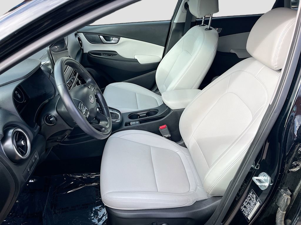 Used 2023 Hyundai Kona Limited image 22