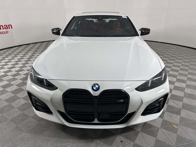 Used 2025 BMW 440i xDrive Coupe w/ Premium Package image 4