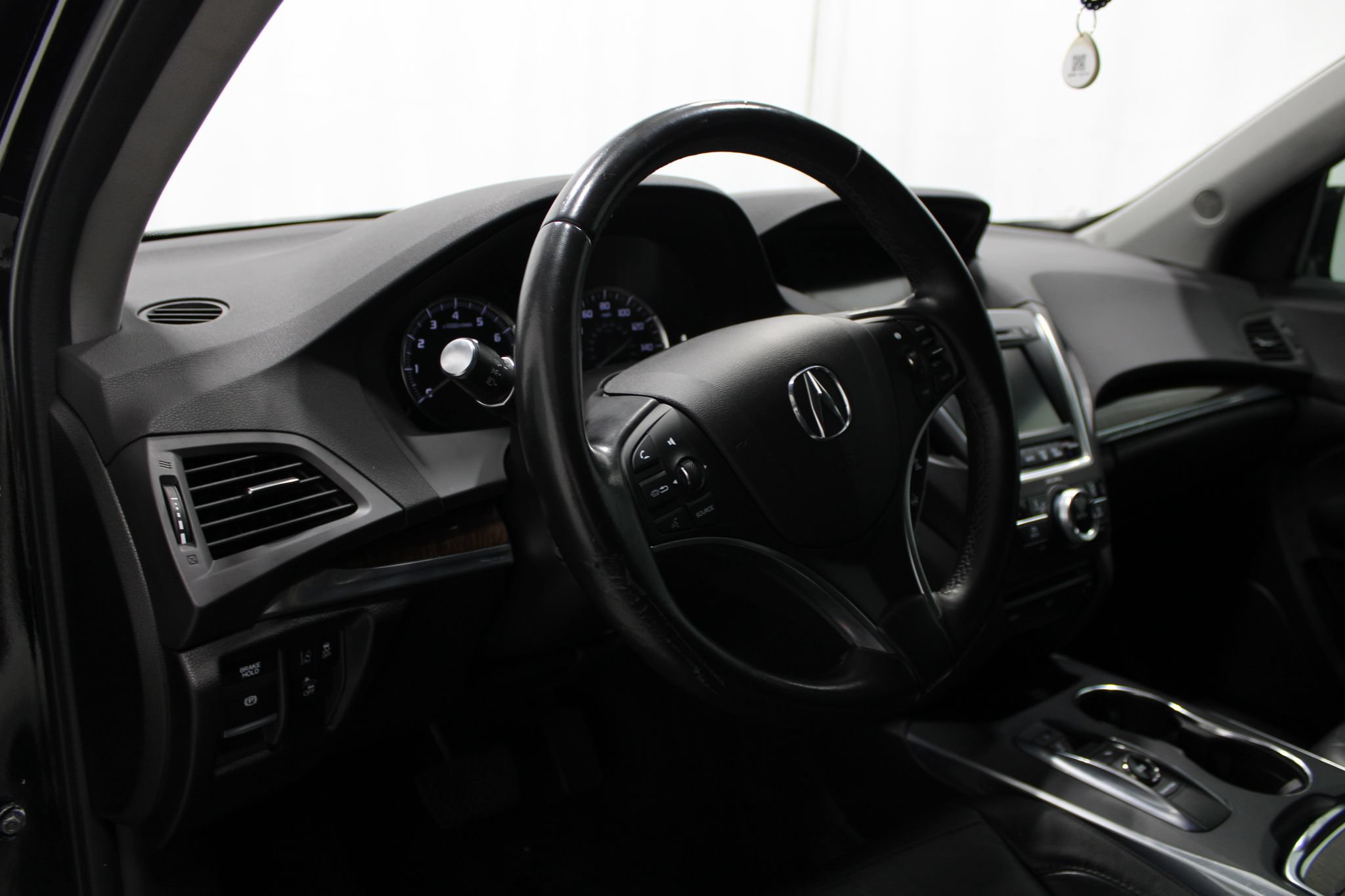 Used 2017 Acura MDX w/ Tech & Entertainment Packag FWD image 12
