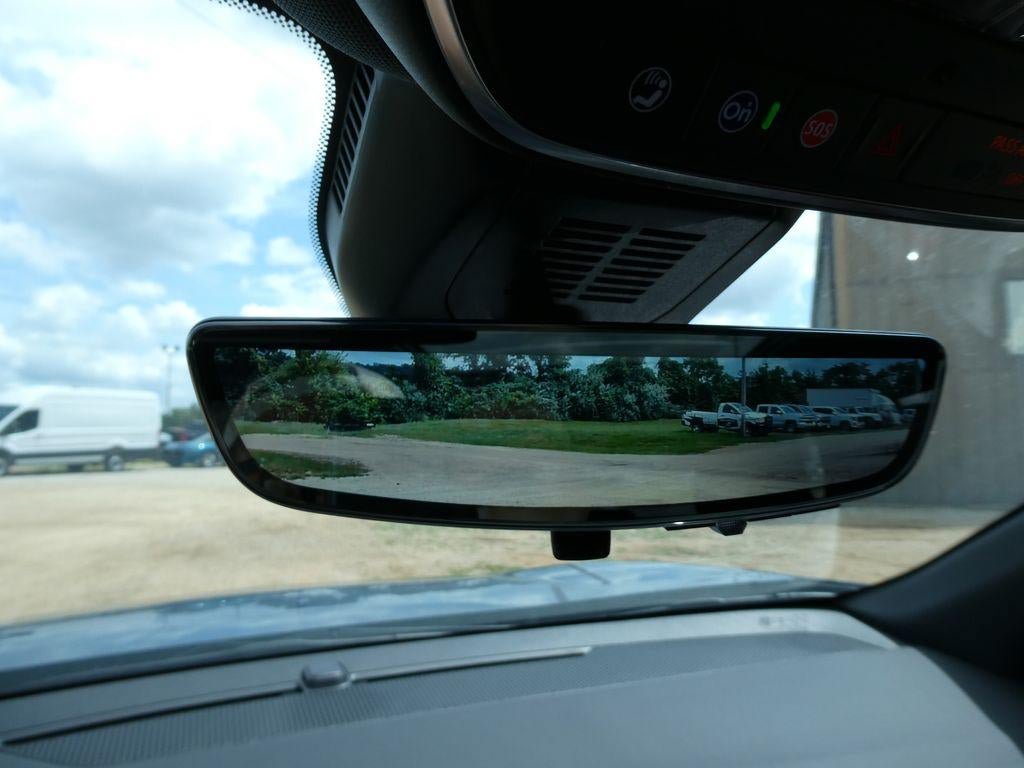 New 2027 Chevrolet Equinox RS w/ Safety and Technology Package AWD/4WD image 32