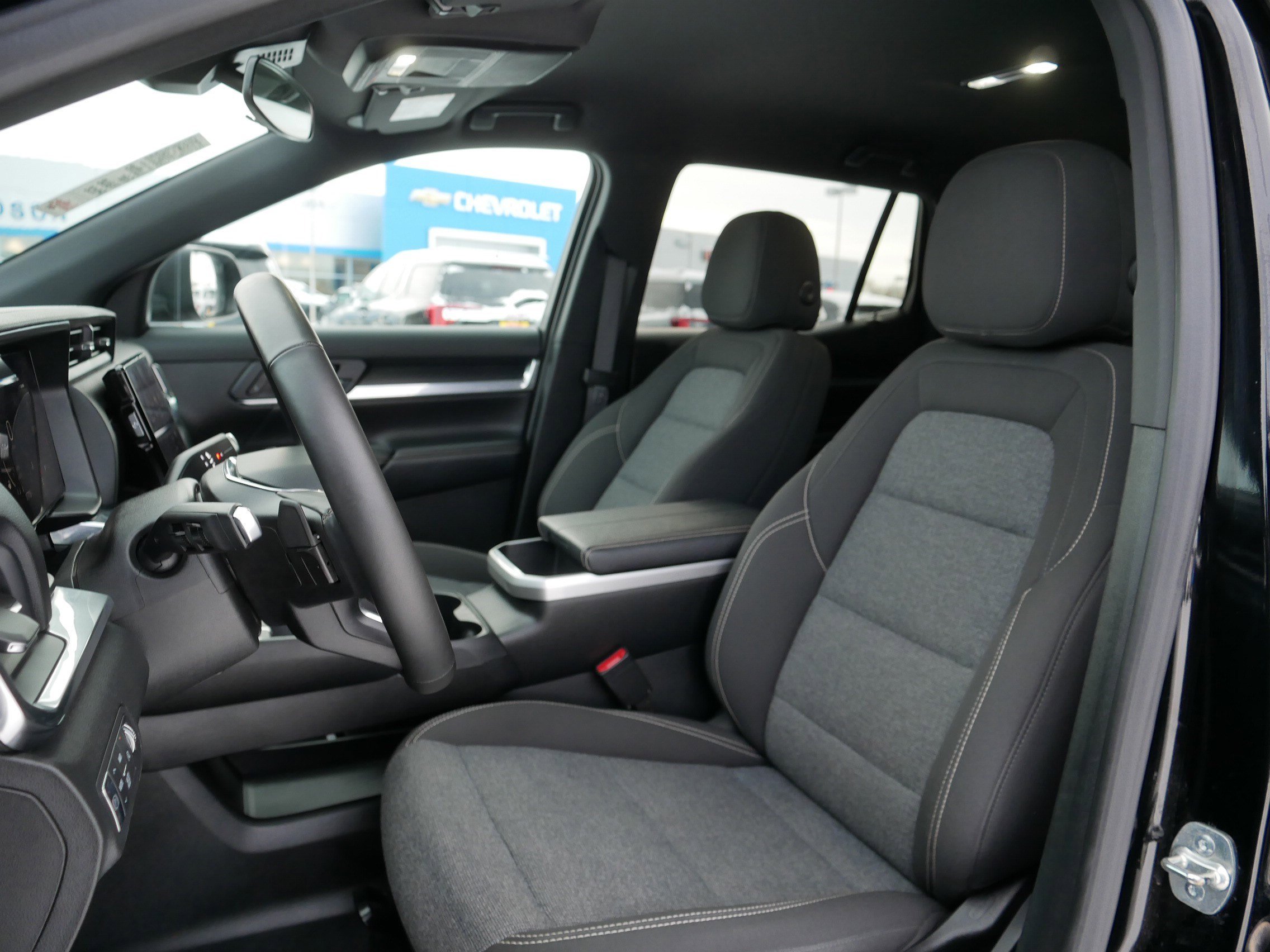 Used 2025 GMC Terrain Elevation image 33