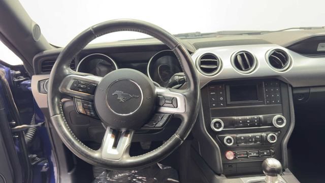 Used 2019 Ford Mustang GT w/ Black Accent Package RWD image 23