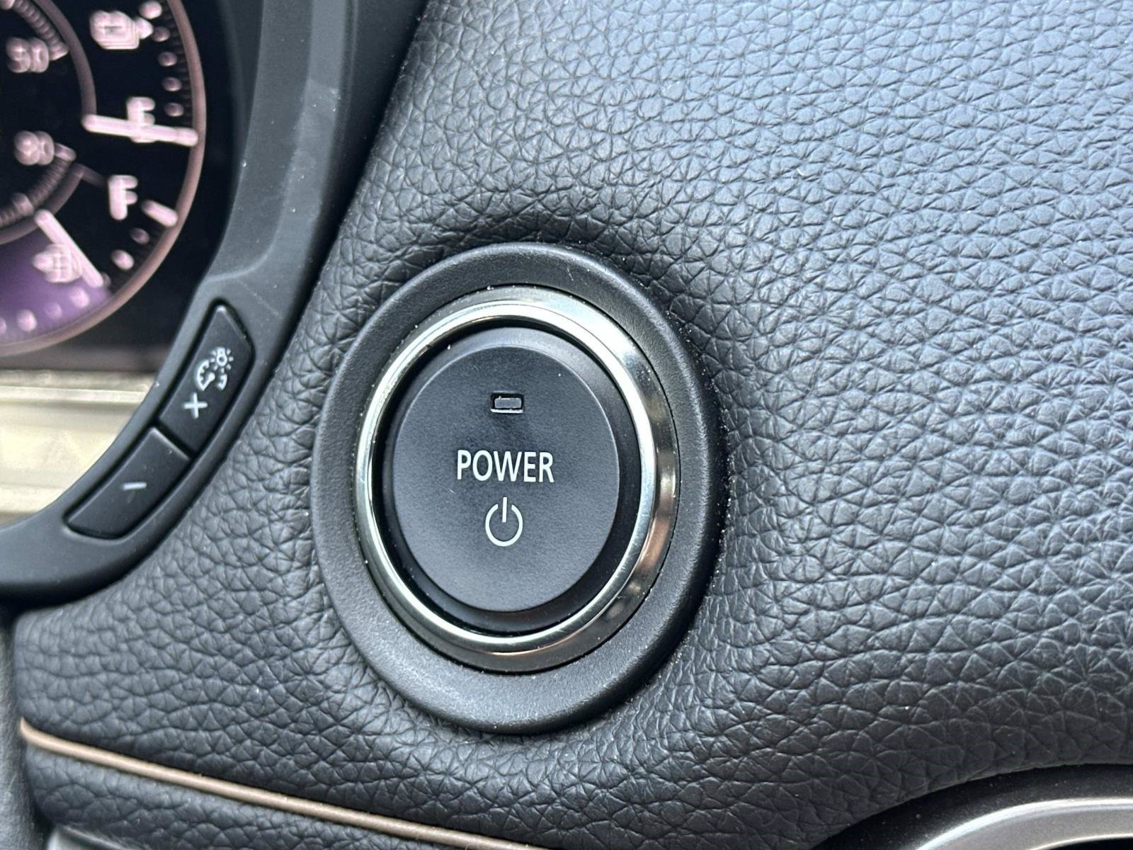 Used 2024 MAZDA CX-90 Plug-In Hybrid w/ Preferred AWD/4WD image 31