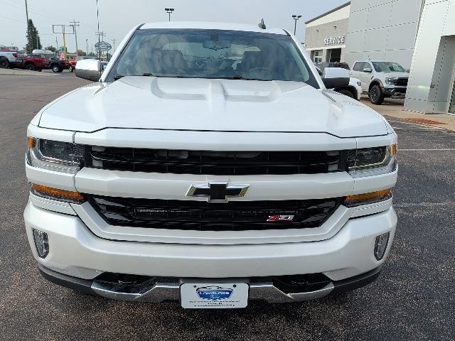 Used 2017 Chevrolet Silverado 1500 LT w/ All Star Edition AWD/4WD image 2