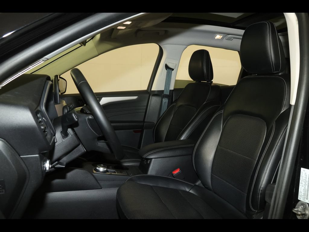 Used 2022 Ford Escape SEL AWD/4WD image 23