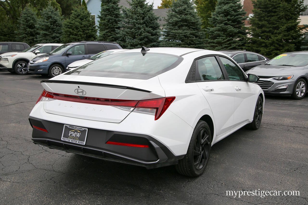 Used 2026 Hyundai Elantra Sport FWD image 8