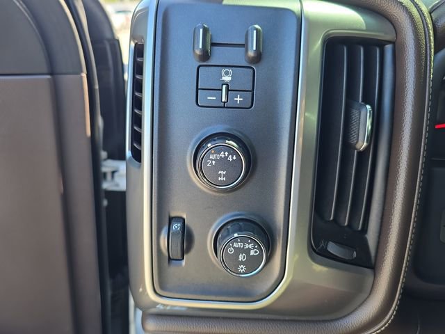 Certified 2017 Chevrolet Silverado 1500 LTZ w/ LTZ Plus Package AWD/4WD image 22