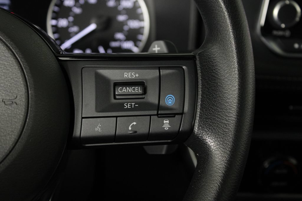Certified 2023 Nissan Rogue SV AWD/4WD image 27