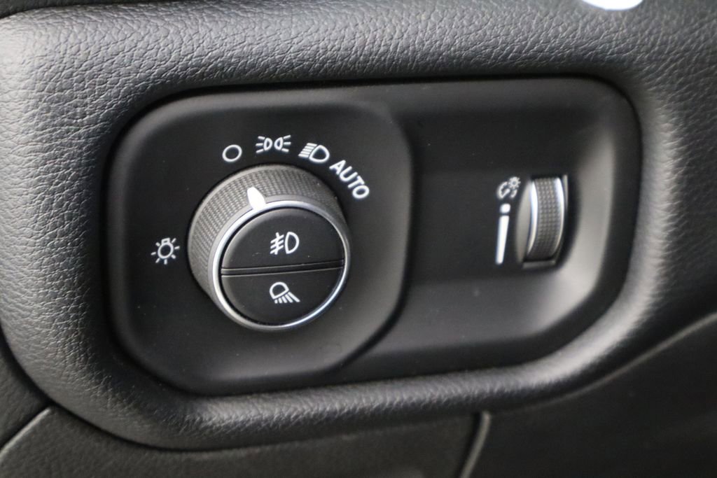 Used 2021 RAM 1500 Big Horn AWD/4WD image 22