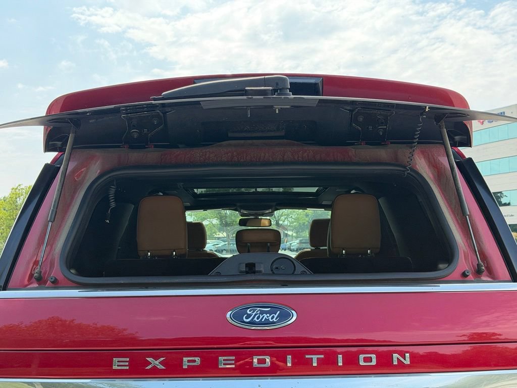 Used 2022 Ford Expedition Max Platinum AWD/4WD image 8
