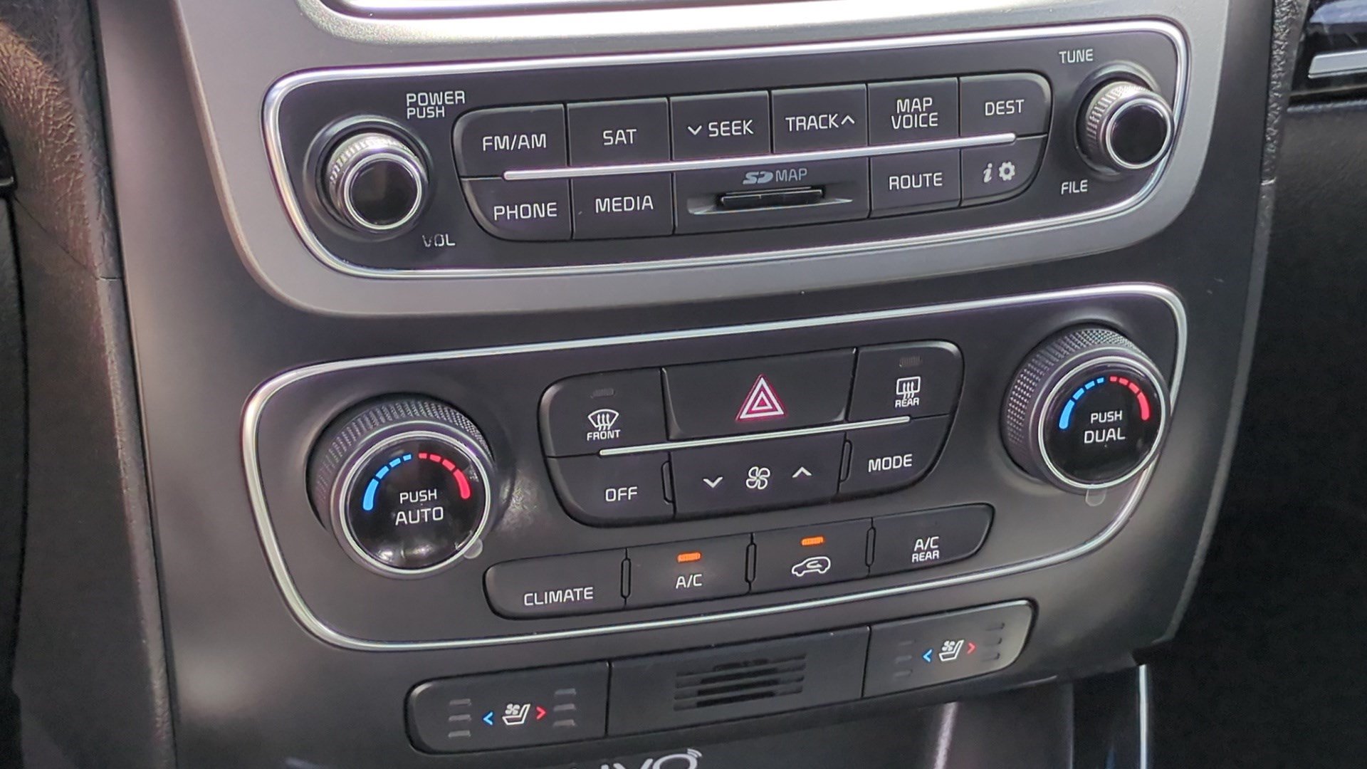 Used 2015 Kia Sorento SX AWD/4WD image 23