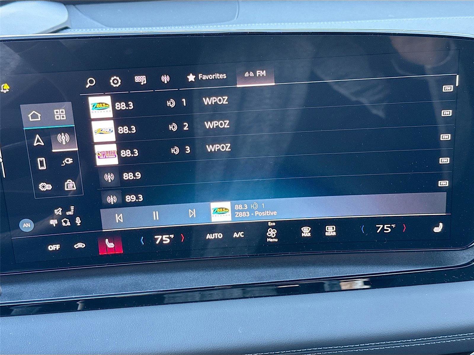 Used 2025 Audi Q6 e-tron Premium Plus w/ Premium Plus image 15