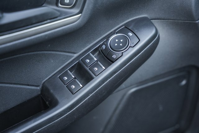 Used 2022 Ford Escape SE w/ SE Sport Appearance Package image 42