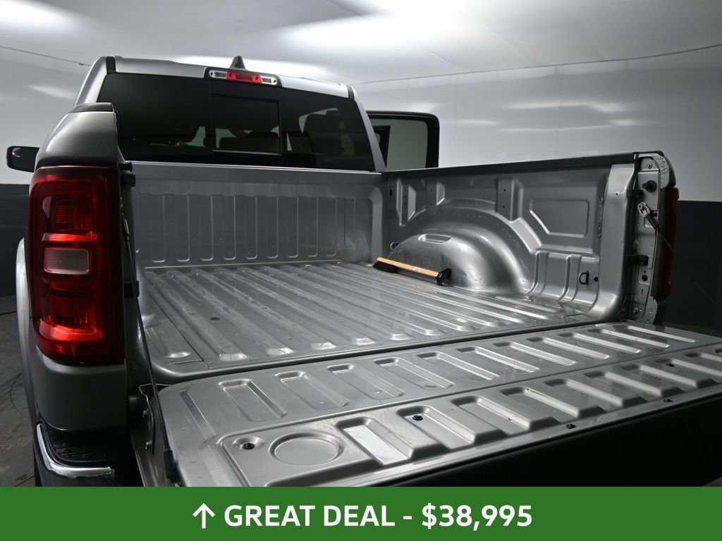 Used 2025 RAM 1500 Laramie image 26