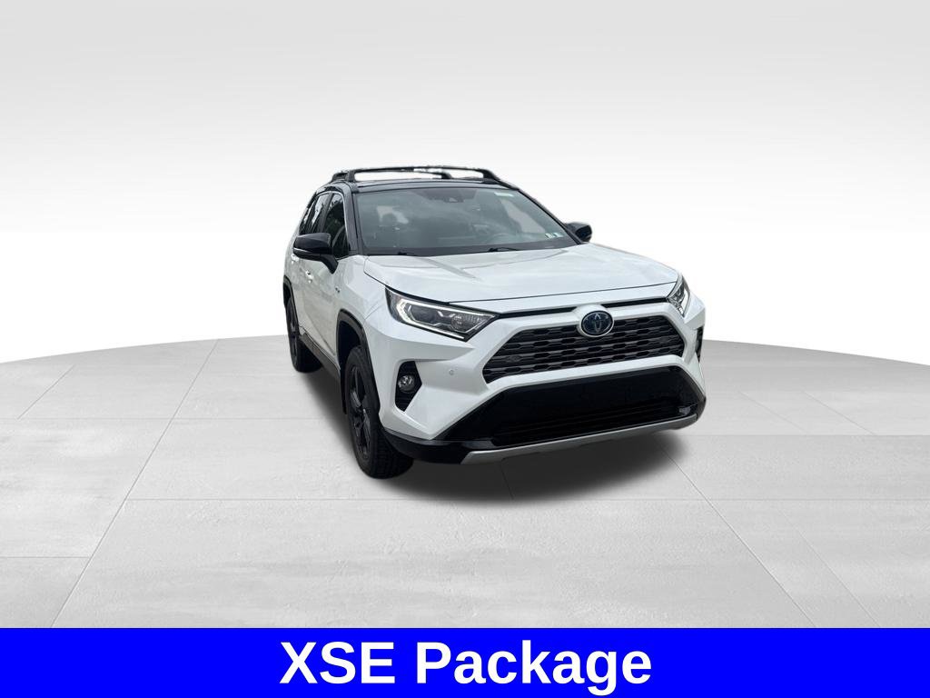 Used 2021 Toyota RAV4 XSE AWD/4WD image 4