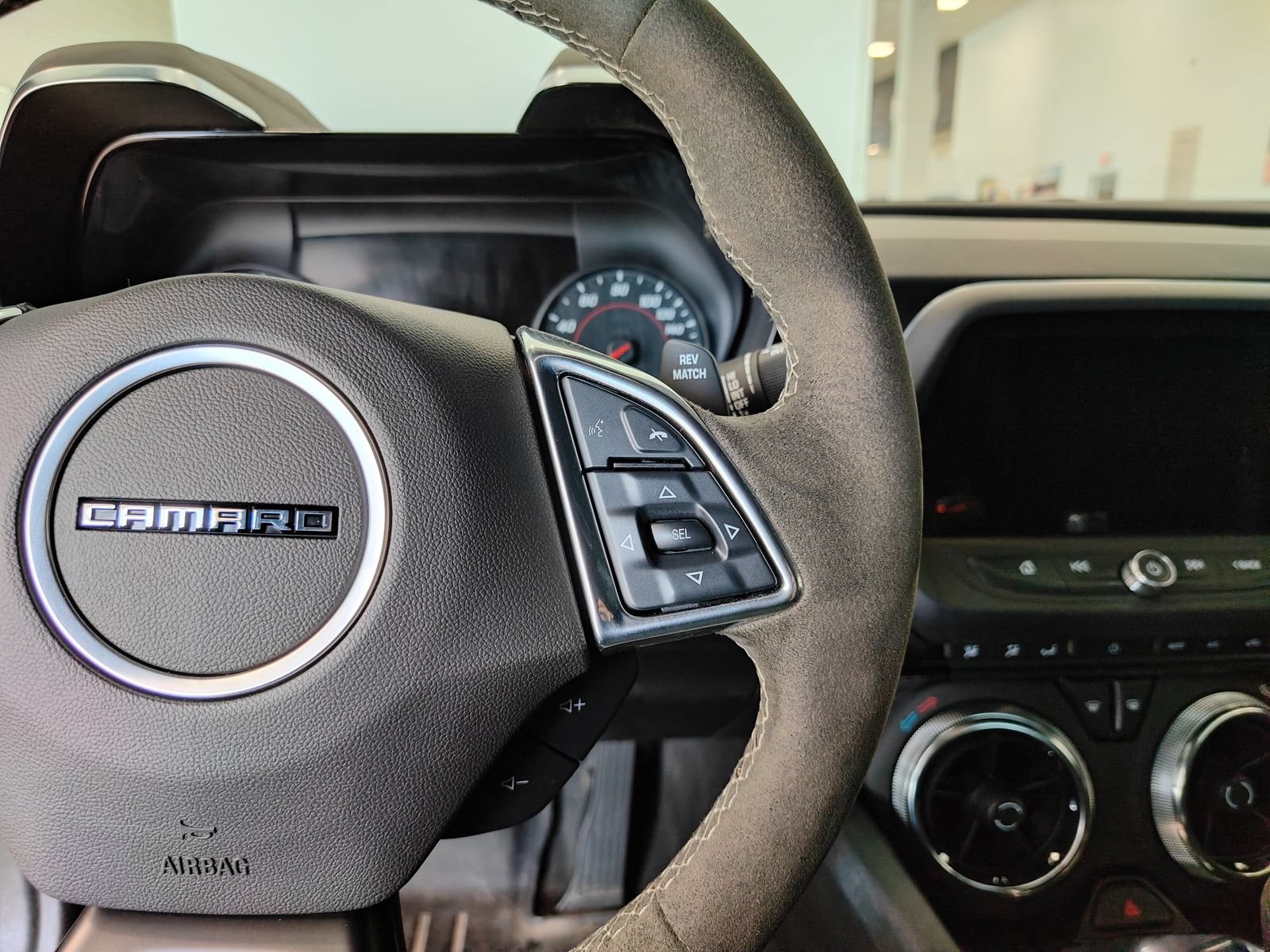 Used 2023 Chevrolet Camaro SS RWD image 18
