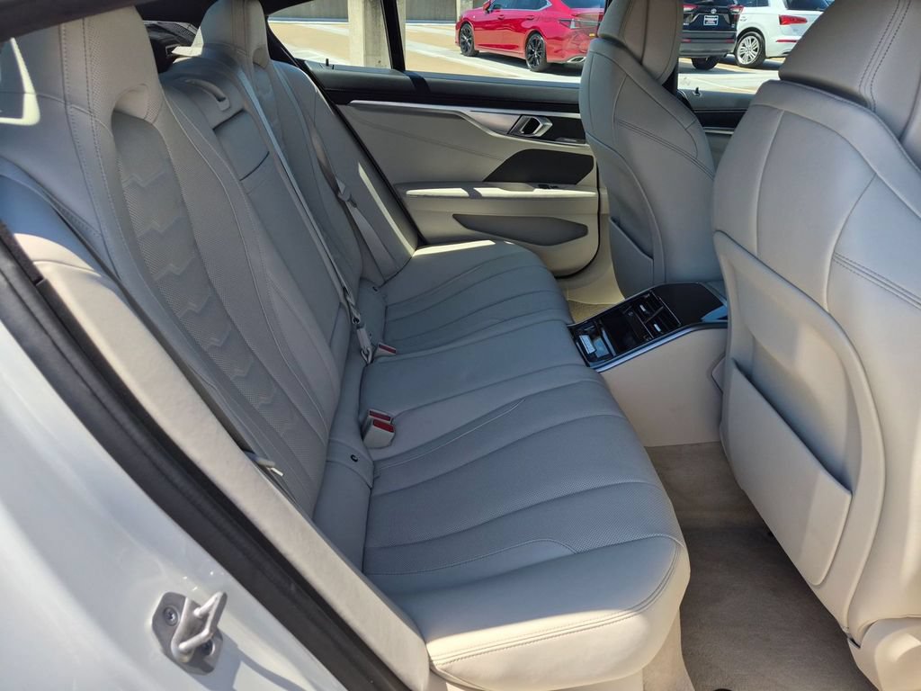 Certified 2025 BMW ALPINA B8 xDrive Gran Coupe AWD/4WD image 18