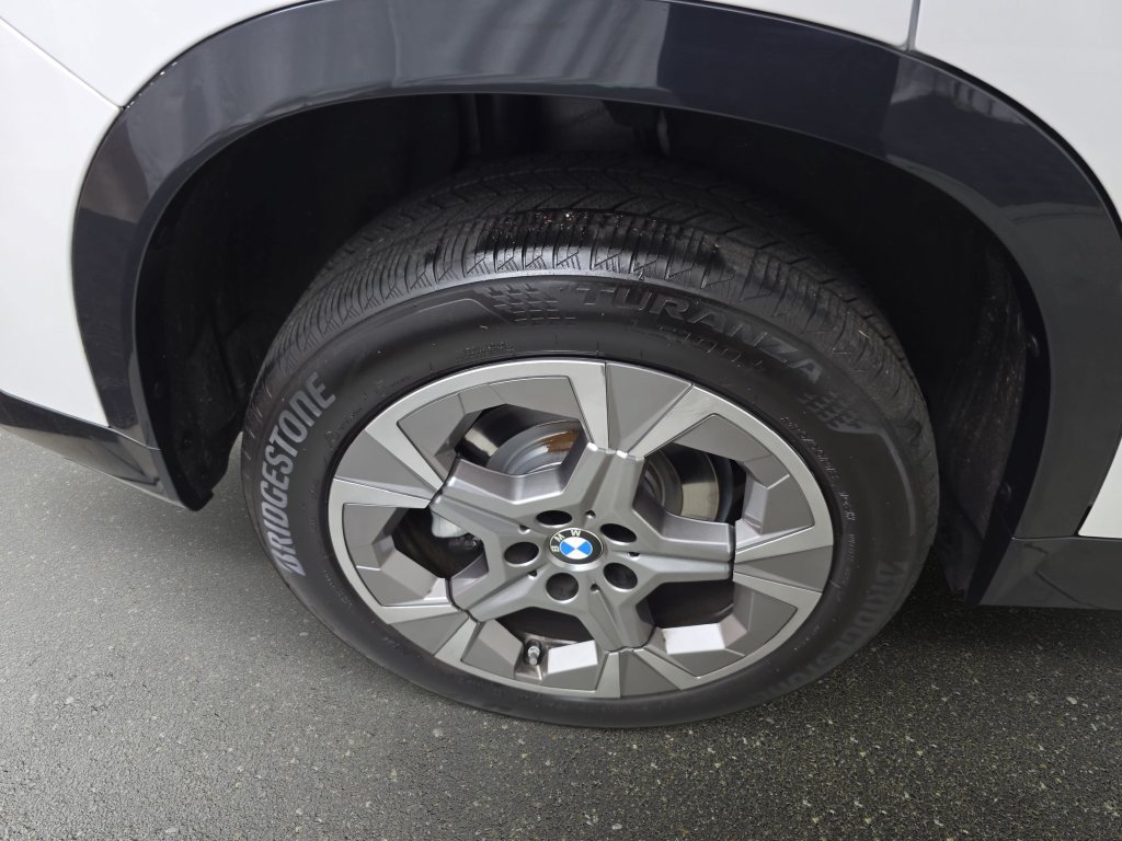 Used 2025 BMW X1 xDrive28i w/ Convenience Package AWD/4WD image 32