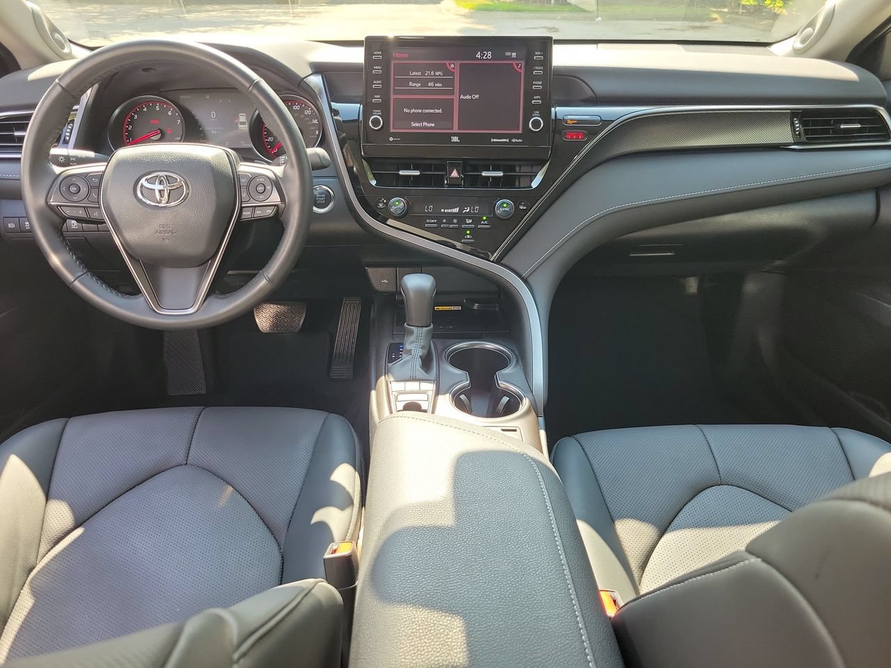 Used 2024 Toyota Camry XSE w/ Driver Assist Package FWD image 12