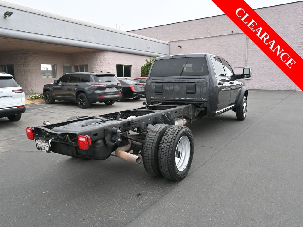 Used 2023 RAM 5500 Tradesman image 9