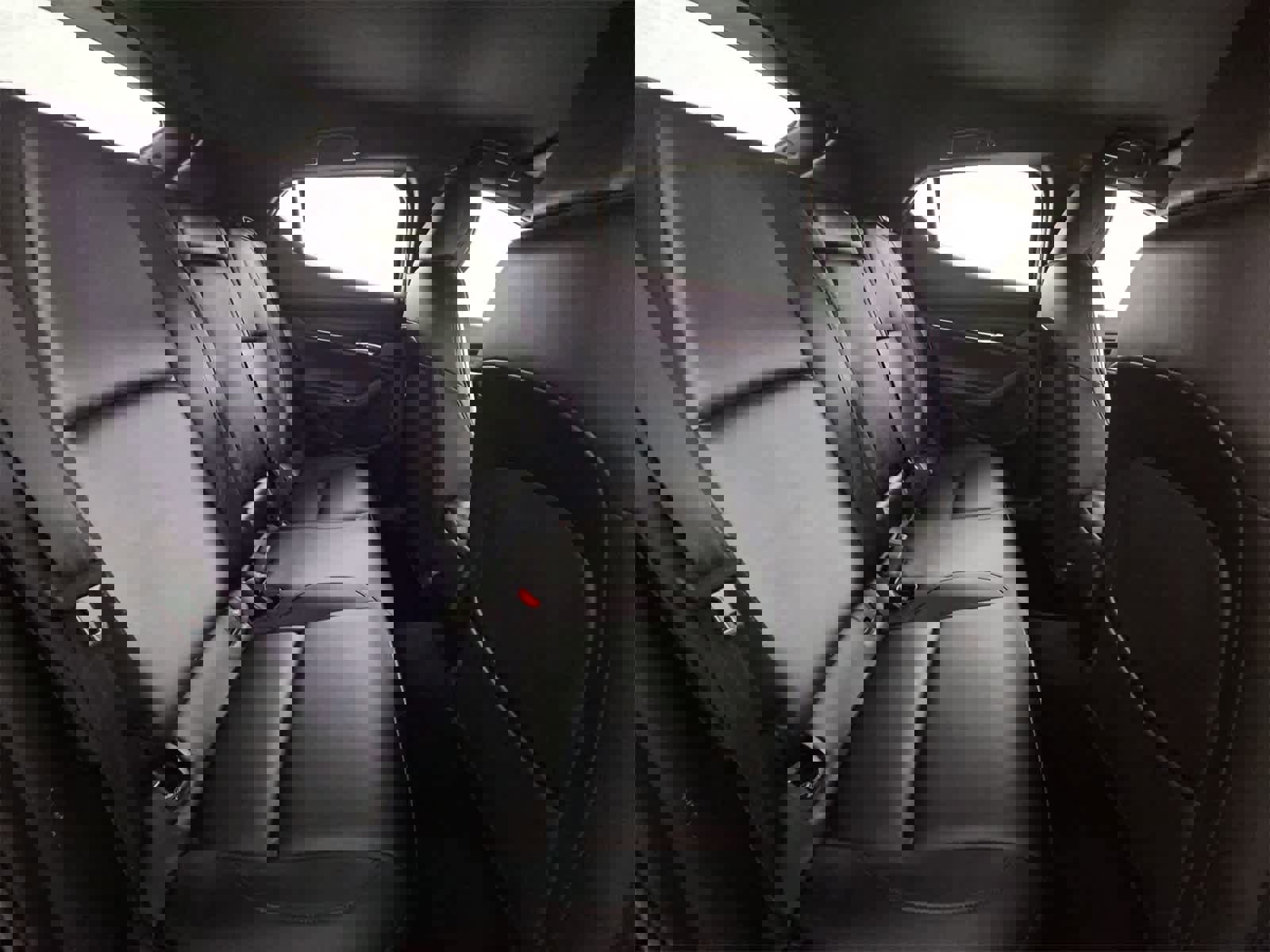 Used 2019 MAZDA MAZDA3 Hatchback image 20