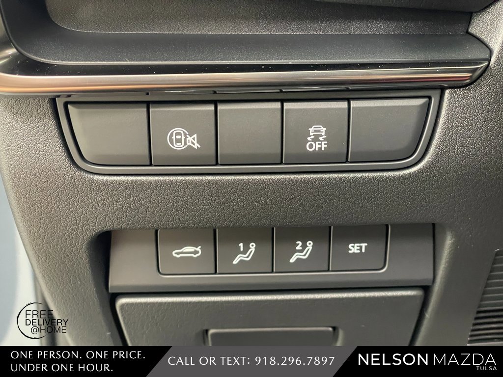 New 2026 MAZDA MAZDA3 Carbon image 27