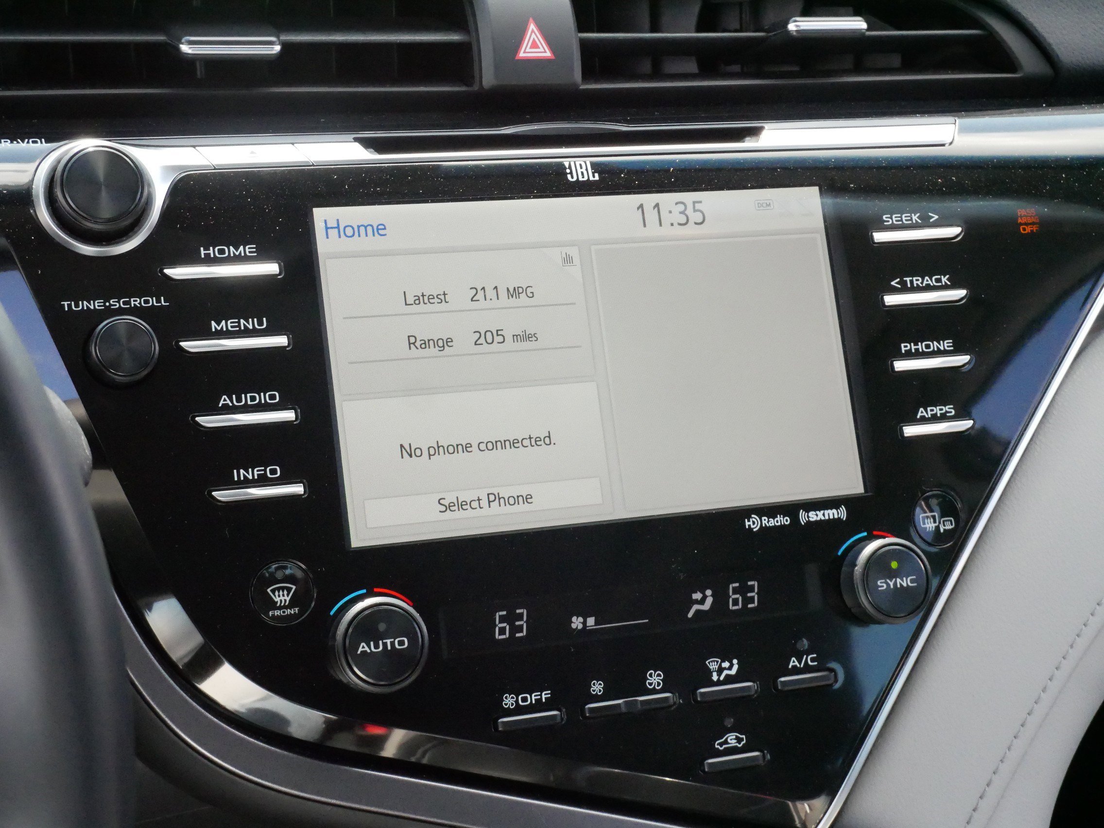 Used 2018 Toyota Camry XLE w/ Protection Package (Q2) FWD image 22
