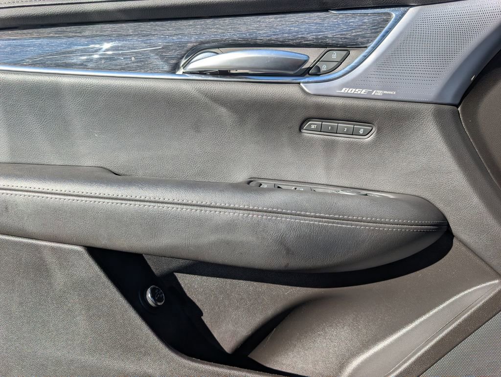 Certified 2022 Cadillac XT5 Premium Luxury w/ Technology Package image 14