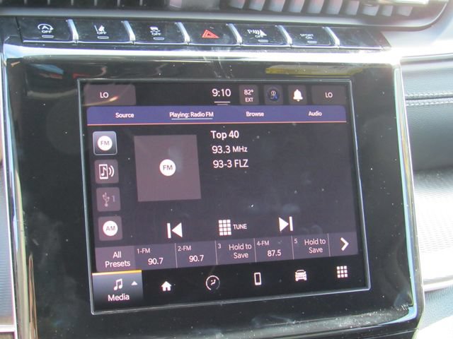 Used 2025 Jeep Grand Cherokee L Laredo RWD image 24