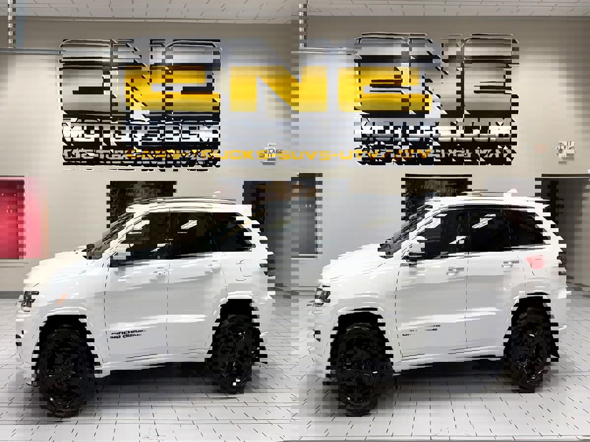 Used 2015 Jeep Grand Cherokee Altitude image 4