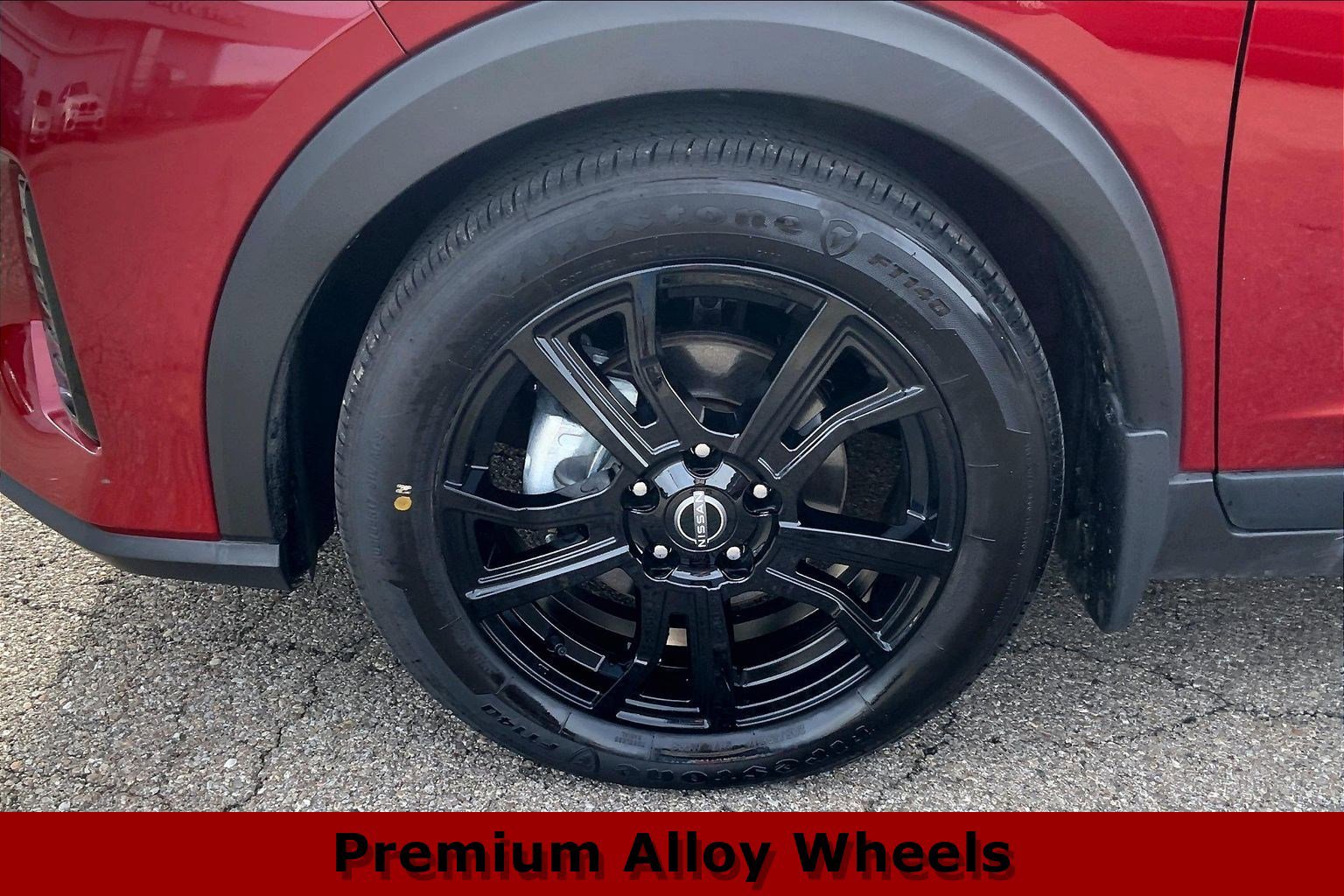 Used 2024 Nissan Kicks SV image 9