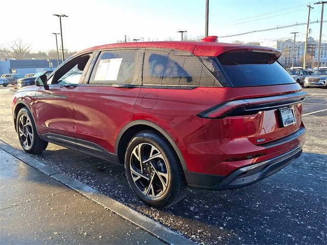 Used 2025 Lincoln Nautilus Premier w/ Jet Appearance Package image 6