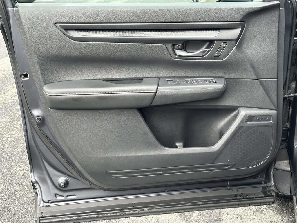 Used 2025 Honda CR-V Sport-L image 29