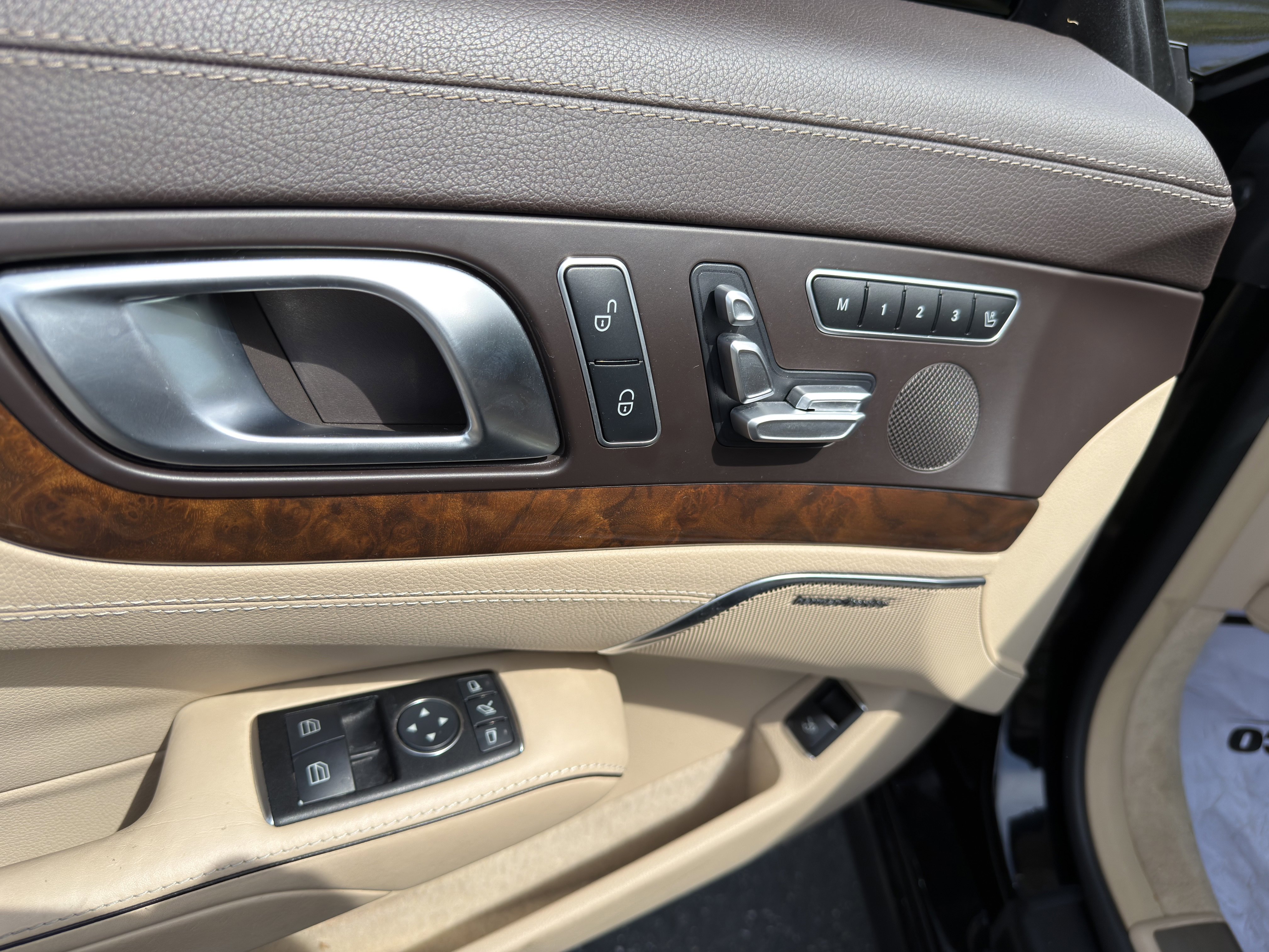 Used 2013 Mercedes-Benz SL 63 AMG image 17