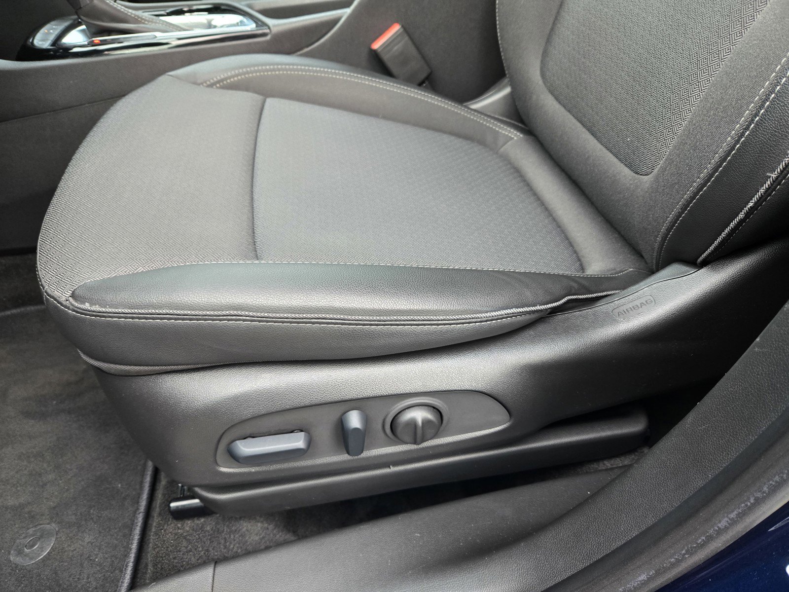 Certified 2023 Buick Encore GX Select image 14