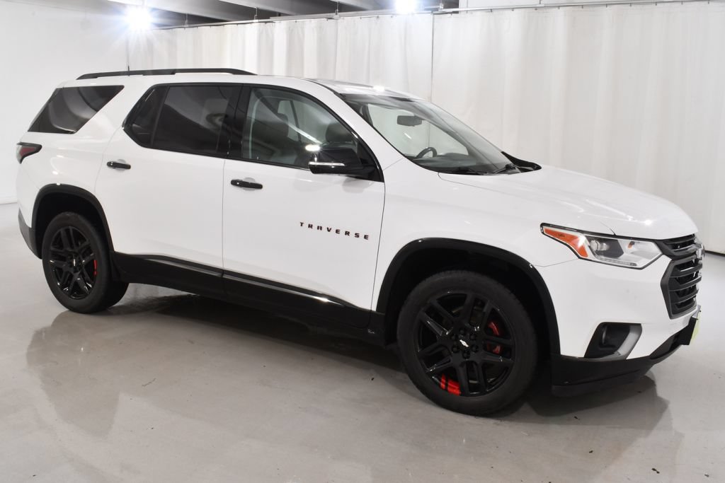 Used 2018 Chevrolet Traverse Premier w/ Redline Edition AWD/4WD image 5