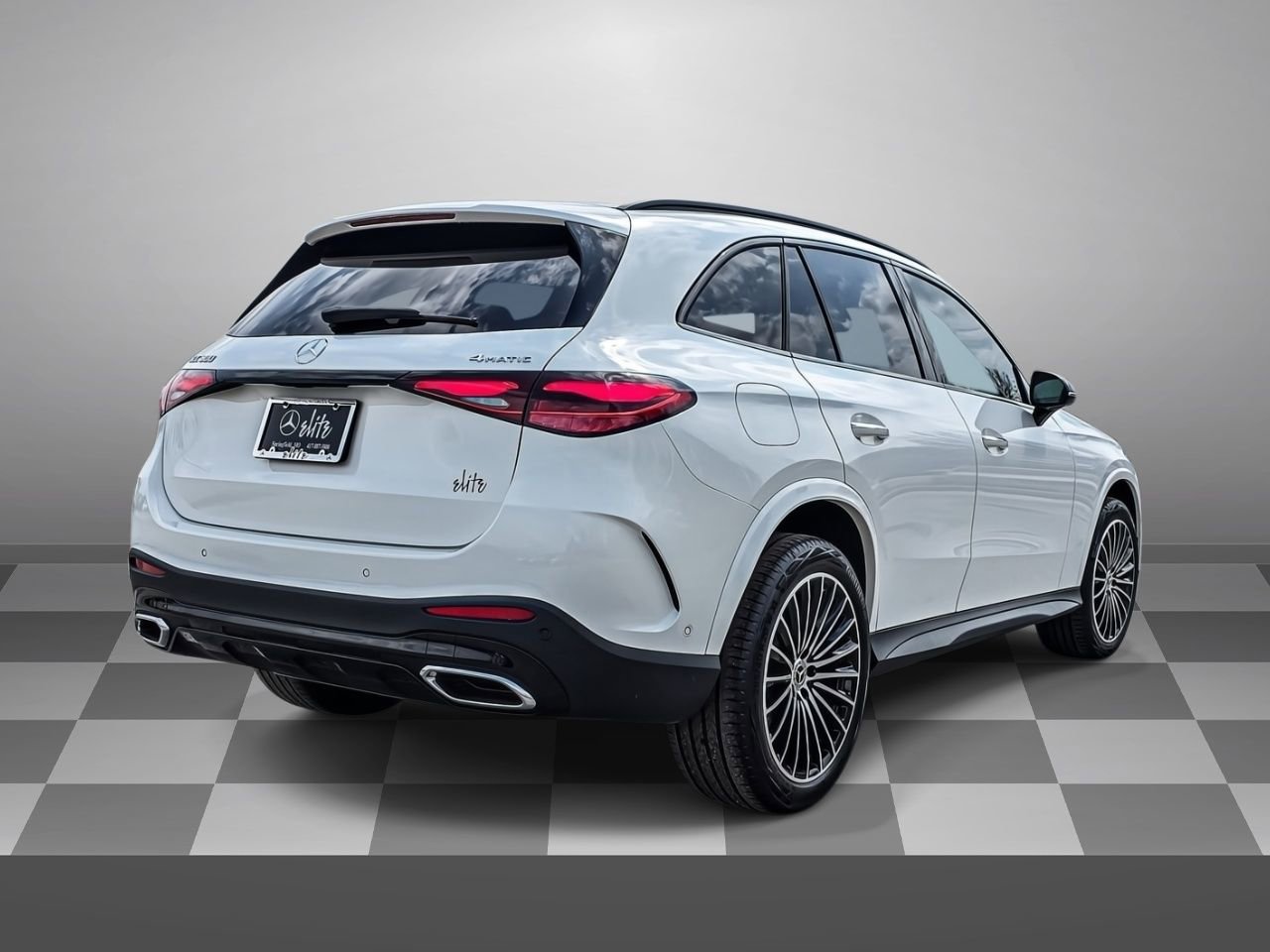 Used 2026 Mercedes-Benz GLC 300 4MATIC image 6