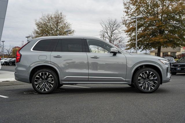 New 2026 Volvo XC90 B6 Plus w/ Protection Package Premier image 3
