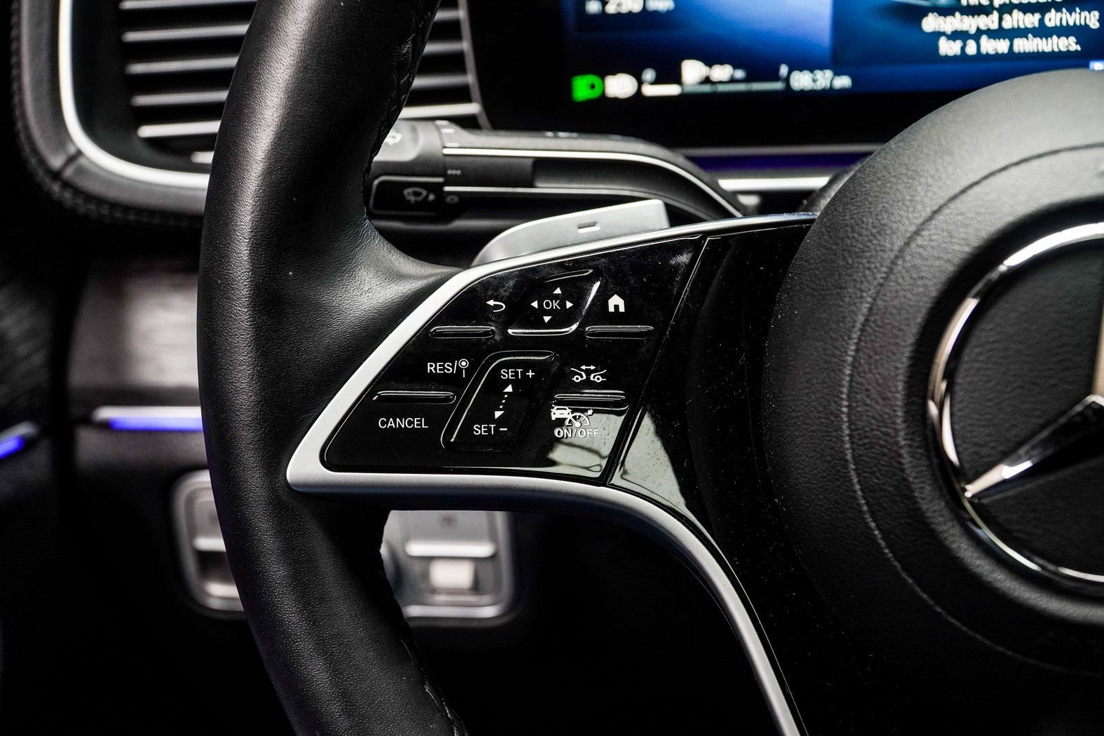 Used 2025 Mercedes-Benz GLE 450 4MATIC Coupe w/ Driver Assistance Package image 28