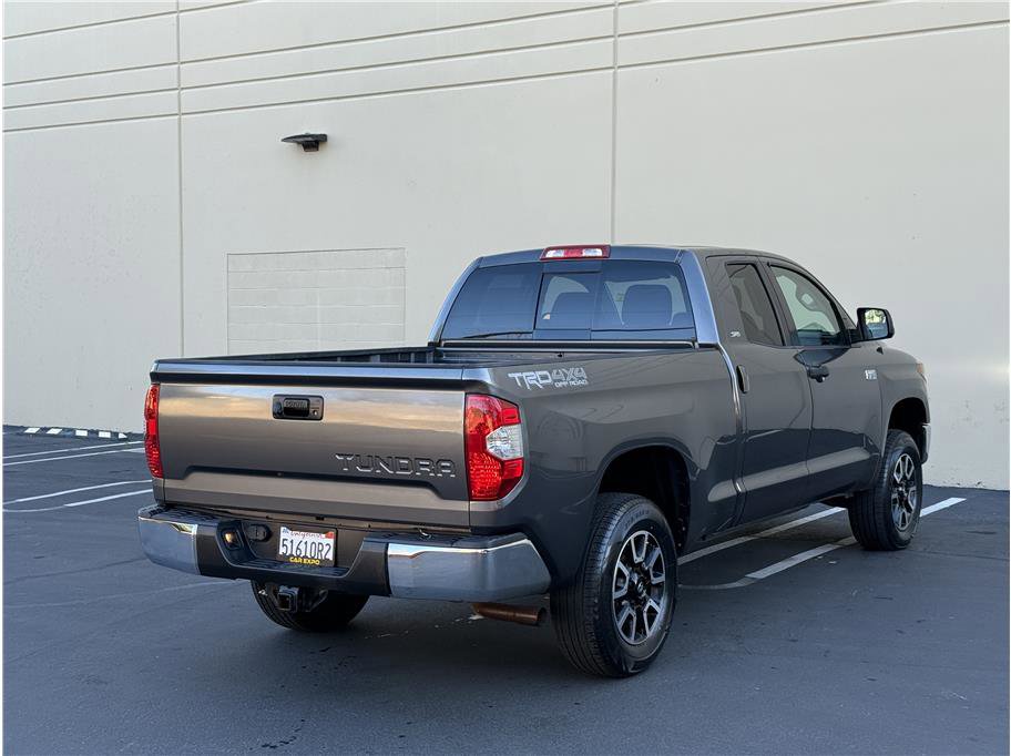 Used 2014 Toyota Tundra SR5 image 7