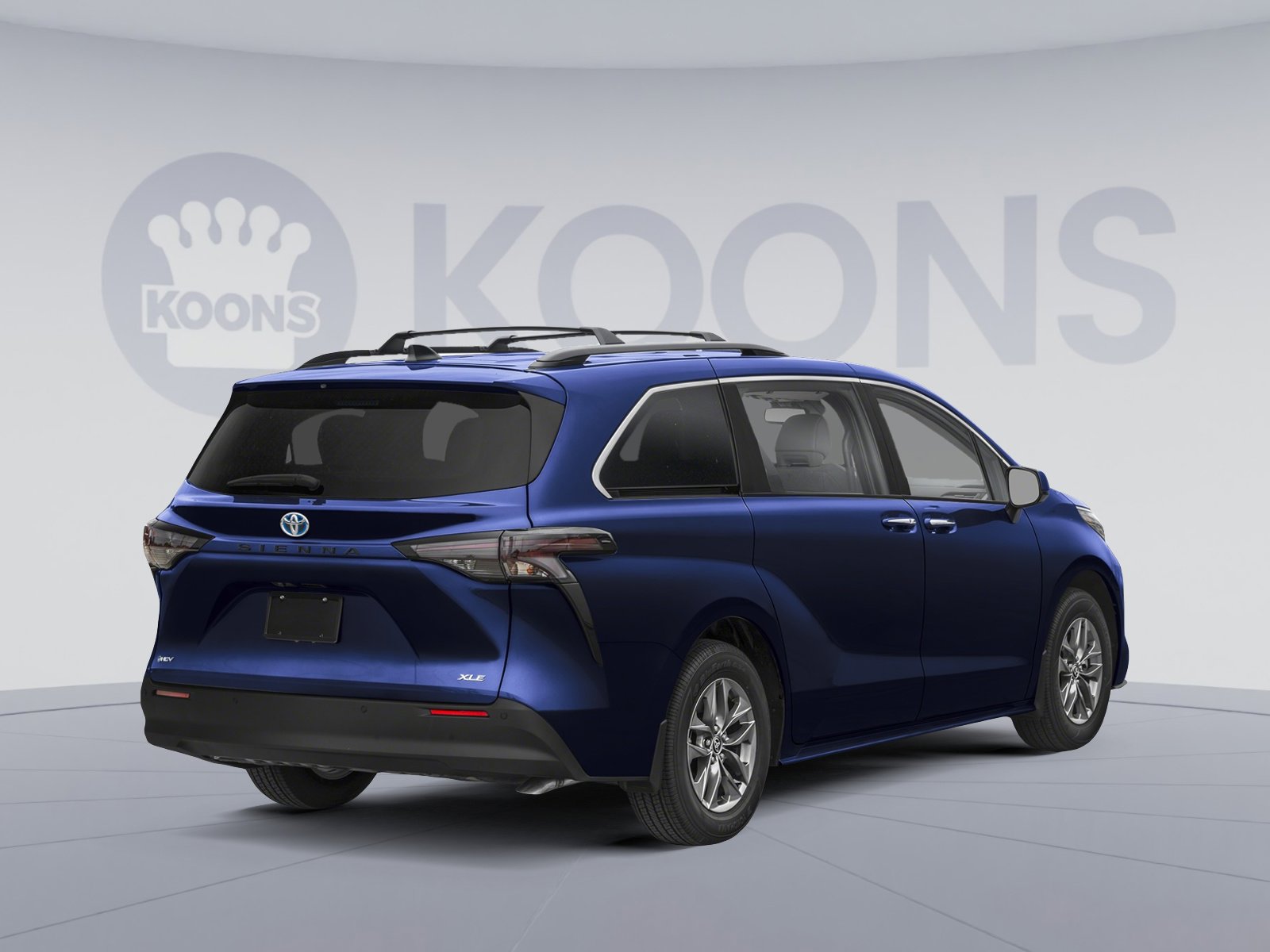 New 2026 Toyota Sienna XLE image 2