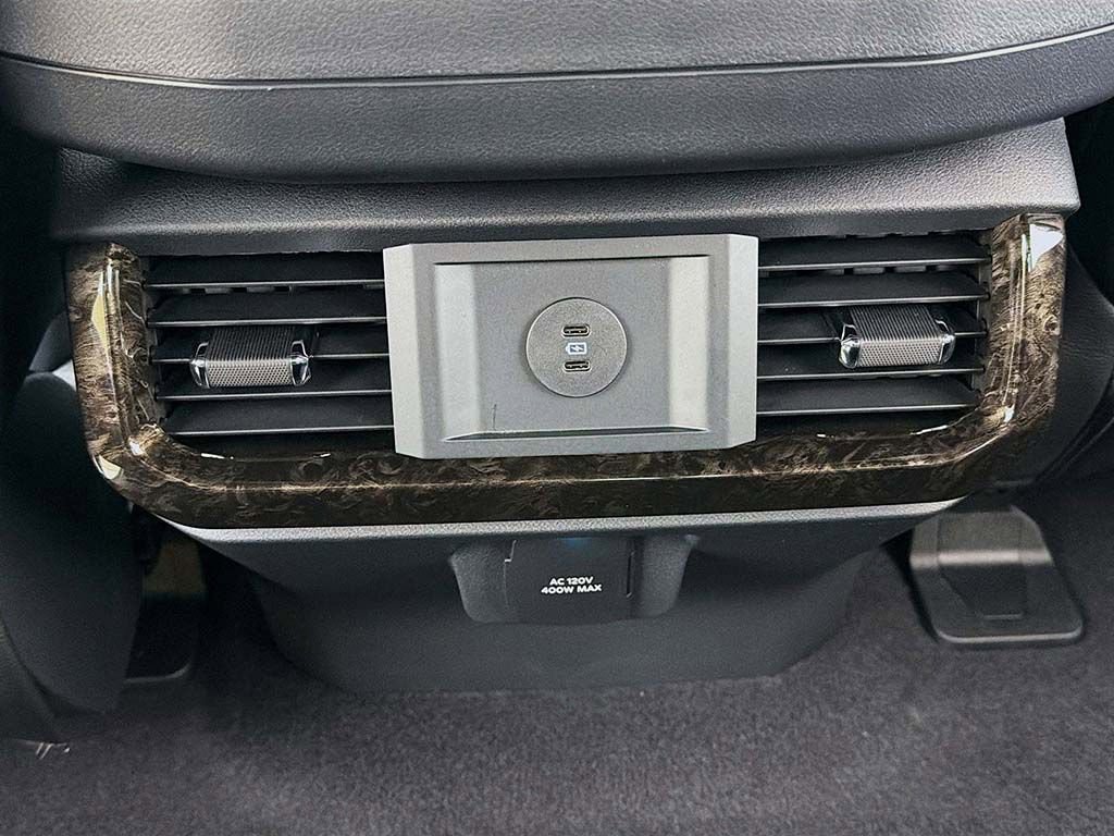 New 2025 Ford F150 XLT w/ Equipment Group 302A MID image 37