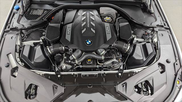 Used 2022 BMW M850i xDrive Coupe AWD/4WD image 31