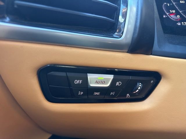 Used 2020 BMW M8 Convertible w/ Driving Assistance Package image 34