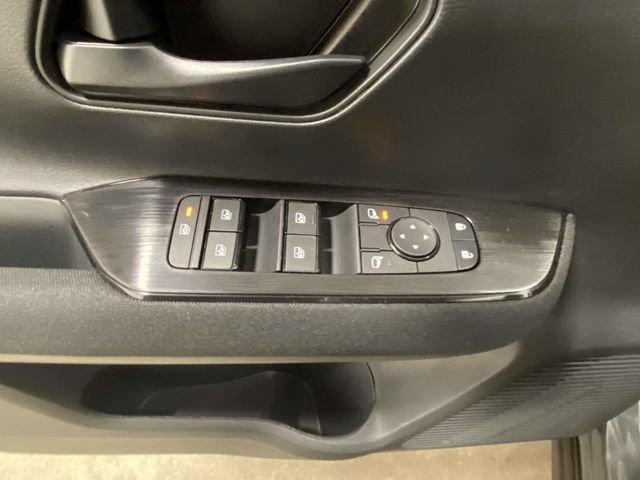 New 2026 Nissan Kicks S FWD image 12