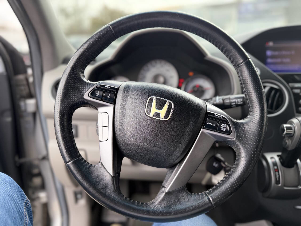 Used 2012 Honda Pilot EX-L image 12